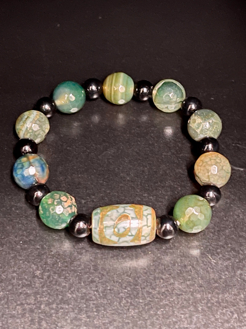 Green barrel agate